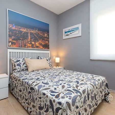 S12 - Beach Front Apartment --Free Wifi- Salou Exteriér fotografie