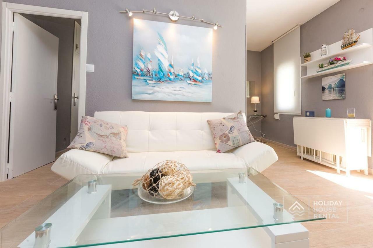 S12 - Beach Front Apartment --Free Wifi- Salou Exteriér fotografie